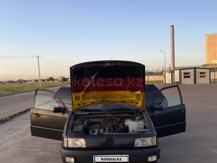 Volkswagen Passat 1991 года за 650 000 тг. в Алматы – фото 11