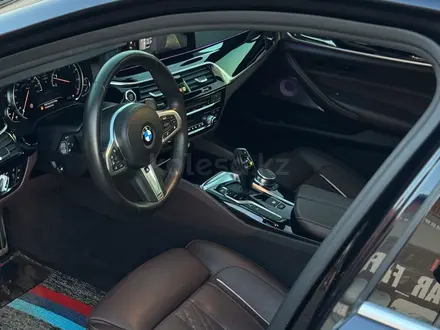 BMW 530 2018 года за 15 800 000 тг. в Алматы – фото 20