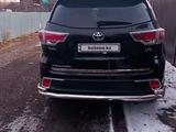 Toyota Highlander 2015 года за 18 000 000 тг. в Петропавловск
