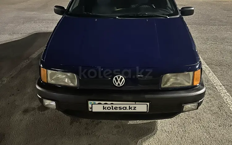 Volkswagen Passat 1992 года за 950 000 тг. в Тараз