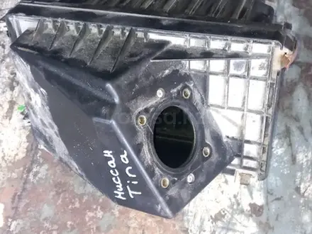 Корпус воздушного фильтра на Альмера Тино за 12 000 тг. в Алматы
