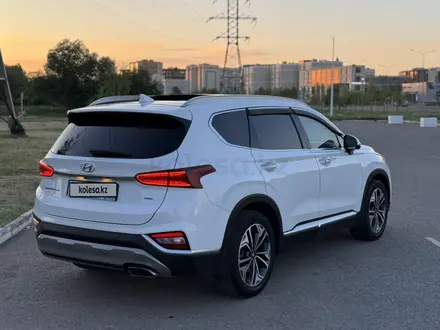 Hyundai Santa Fe 2020 года за 12 333 000 тг. в Астана – фото 5