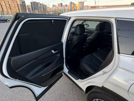 Hyundai Santa Fe 2020 года за 12 333 000 тг. в Астана – фото 28