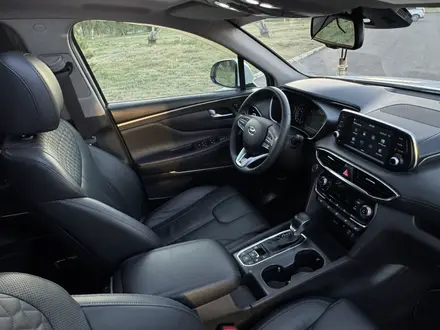 Hyundai Santa Fe 2020 года за 12 333 000 тг. в Астана – фото 35
