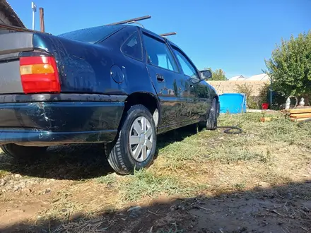 Opel Vectra 1994 года за 780 000 тг. в Туркестан – фото 2