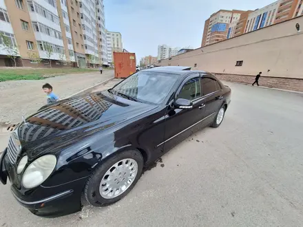 Mercedes-Benz E 350 2002 года за 5 500 000 тг. в Астана – фото 12