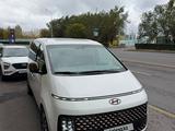 Hyundai Staria 2022 годаүшін20 000 000 тг. в Астана – фото 2