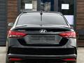 Hyundai Accent 2021 года за 7 500 000 тг. в Караганда – фото 2