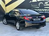 Toyota Camry 2013 года за 7 350 000 тг. в Атырау – фото 4