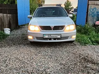 Toyota Vista, 1998