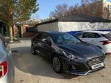 Hyundai Sonata 2019 годаүшін10 000 000 тг. в Астана – фото 3