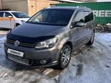 Volkswagen Touran 2011 года за 5 100 000 тг. в Шымкент