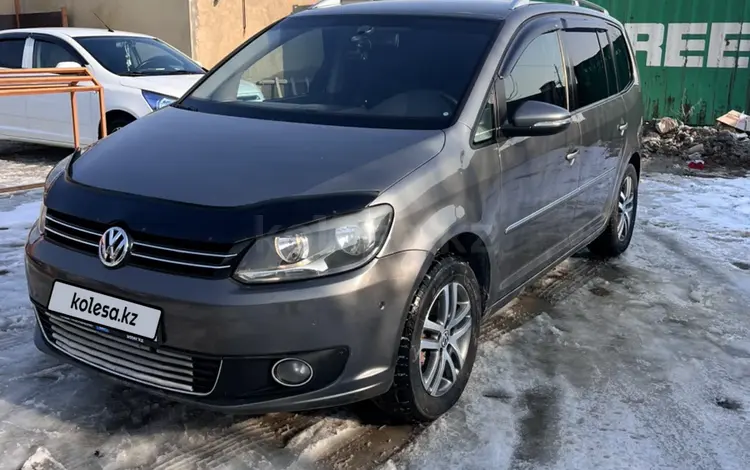 Volkswagen Touran 2011 годаfor4 500 000 тг. в Шымкент