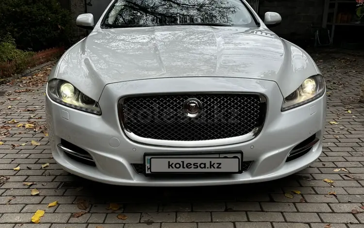 Jaguar XJ 2015 годаүшін12 000 000 тг. в Алматы