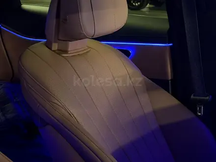 Mercedes-Benz E 300 2023 года за 40 000 000 тг. в Алматы – фото 17