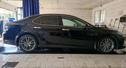 Toyota Camry 2019 года за 13 300 000 тг. в Алматы – фото 4