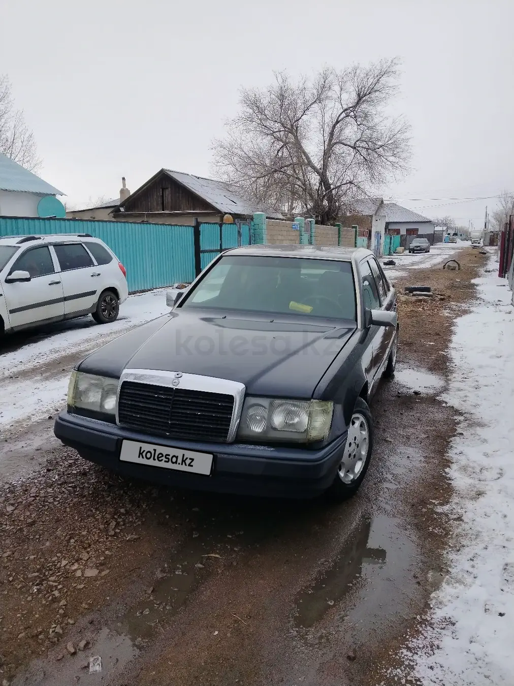 Mercedes-Benz E-Class, 1993
