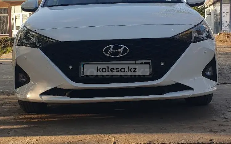 Hyundai Accent 2021 года за 8 700 000 тг. в Жетысай