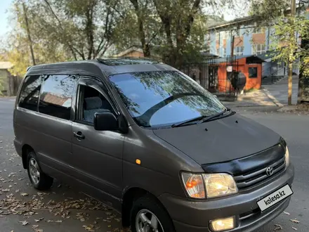 Toyota Town Ace Noah 1998 года за 4 000 000 тг. в Алматы – фото 9