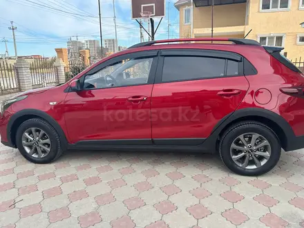 Kia Rio 2021 года за 7 000 000 тг. в Атырау – фото 6