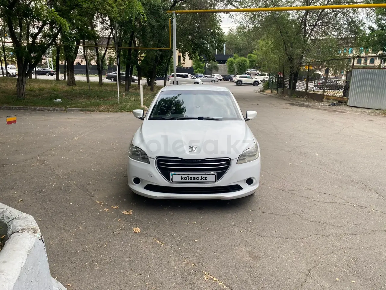 Peugeot 301, 2013