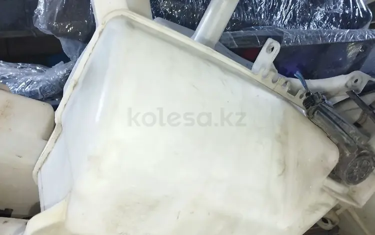 Расширительный бачок LEXUS RX300 за 20 000 тг. в Астана