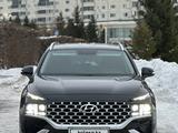 Hyundai Santa Fe 2023 года за 17 300 000 тг. в Астана – фото 2