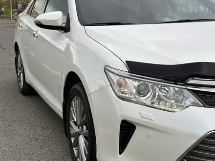 Toyota Camry 2015 года за 11 700 000 тг. в Алматы – фото 14