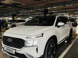 Hyundai Santa Fe 2022 года за 16 800 000 тг. в Астана