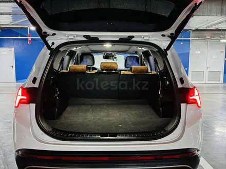 Hyundai Santa Fe 2022 года за 16 800 000 тг. в Астана – фото 26