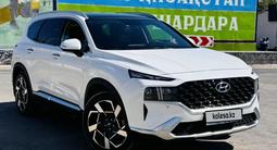 Hyundai Santa Fe 2022 года за 16 800 000 тг. в Астана – фото 2