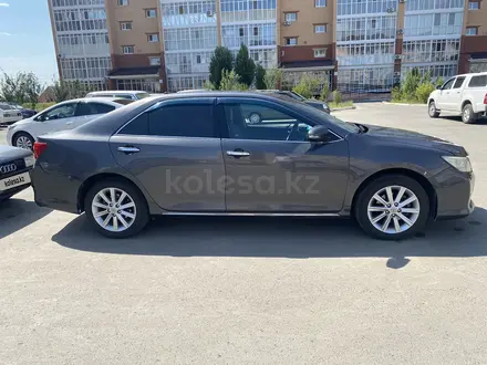 Toyota Camry 2014 года за 8 342 000 тг. в Уральск – фото 11