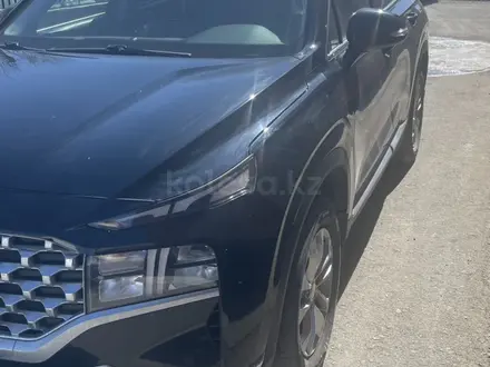 Hyundai Santa Fe 2022 года за 14 800 000 тг. в Караганда – фото 2