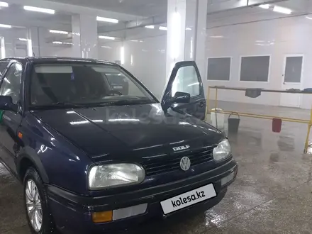 Volkswagen Golf 1992 года за 1 500 000 тг. в Астана