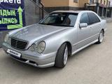 Mercedes-Benz E 320 2001 годаүшін5 500 000 тг. в Кокшетау – фото 2