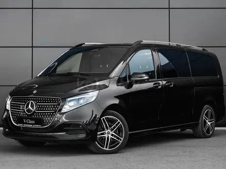Mercedes-Benz V 300 Exclusive 2025 года за 75 000 000 тг. в Астана – фото 4