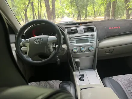 Toyota Camry 2007 года за 5 300 000 тг. в Тараз – фото 12