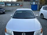 Volkswagen Passat 1997 года за 1 950 000 тг. в Актобе – фото 2