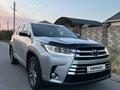 Toyota Highlander 2018 годаүшін18 700 000 тг. в Тараз