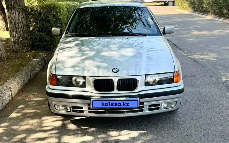 BMW 328 1996 годаүшін2 300 000 тг. в Алматы