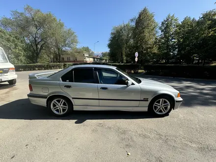 BMW 328 1996 года за 2 300 000 тг. в Алматы – фото 13