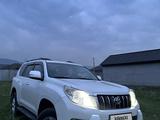 Toyota Land Cruiser Prado 2010 года за 15 500 000 тг. в Алматы – фото 2