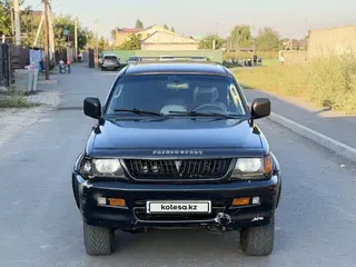 Mitsubishi Montero Sport, 1998