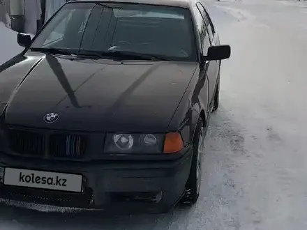 BMW 318 1994 года за 700 000 тг. в Астана