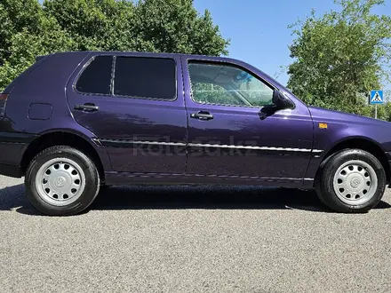 Volkswagen Golf 1995 года за 2 800 000 тг. в Шымкент – фото 6