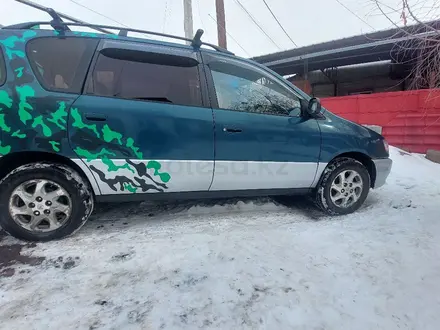 Toyota Ipsum 1996 года за 2 500 000 тг. в Алматы – фото 15