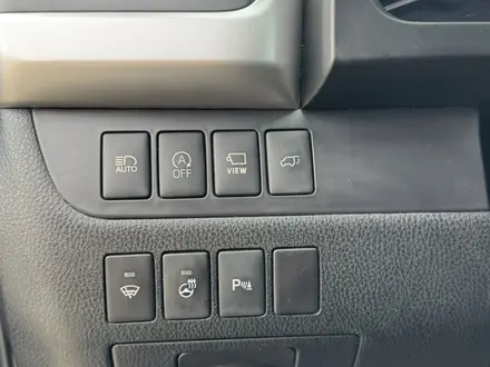 Toyota Highlander 2017 года за 10 800 000 тг. в Атырау – фото 16