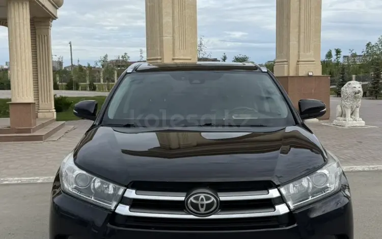 Toyota Highlander 2017 годаүшін10 800 000 тг. в Атырау