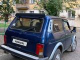 ВАЗ (Lada) Lada 2121 1999 годаүшін1 300 000 тг. в Усть-Каменогорск – фото 3