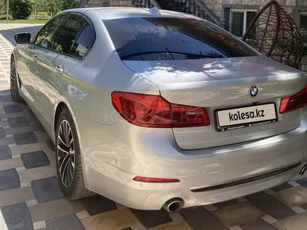 BMW 520 2020 года за 21 000 000 тг. в Алматы – фото 4